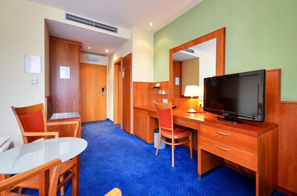 Hotel Filipinum Jablonne nad Orlici ห้อง รูปภาพ